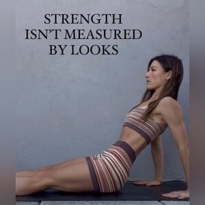 NAGNATA / S / NEW Women's Knit Yoni Shorts and Lucid Bra Top Set - Sahara Stripe